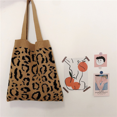 910231 Korean style autumn and winter knitted shopping bag leopard print woven shoulder ins casual portable woolen cloth bag