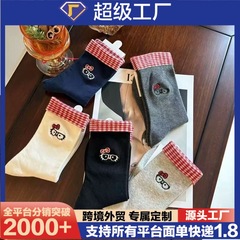 百搭新潮品蝴蝶结猫咪撞色中筒袜2025秋季款袜子女大眼镜红格子袜