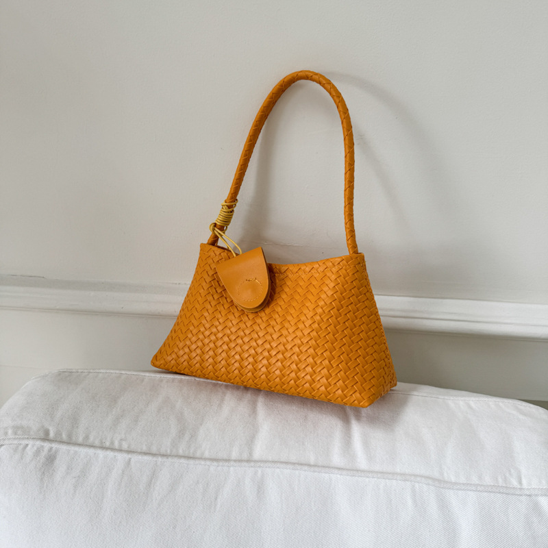 Korean French Style Niche Woven Underarm Bag, Elegant Retro Shoulder Bag, Fashionable Baguette Handbag - Thumbnail 6