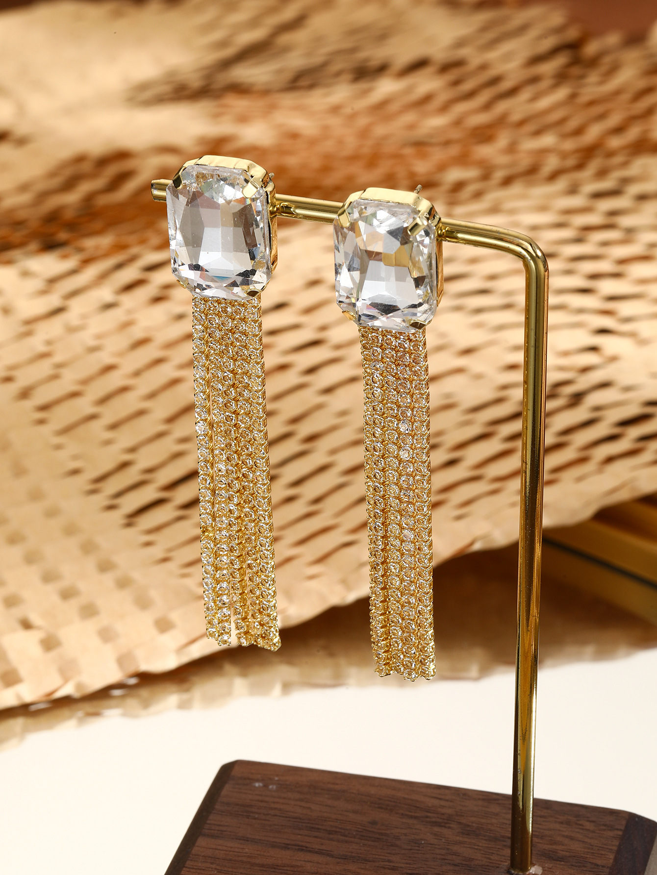 Orecchini pendenti con nappe zircone gioielli eleganti_voghion.com