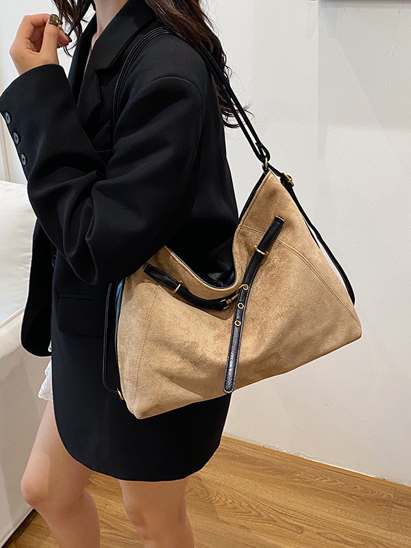 Bolsas de moda de mujer de seda al por mayor transfronterizas 2025 nueva gran capacidad de alta sensación de bolsas de hombro versátiles