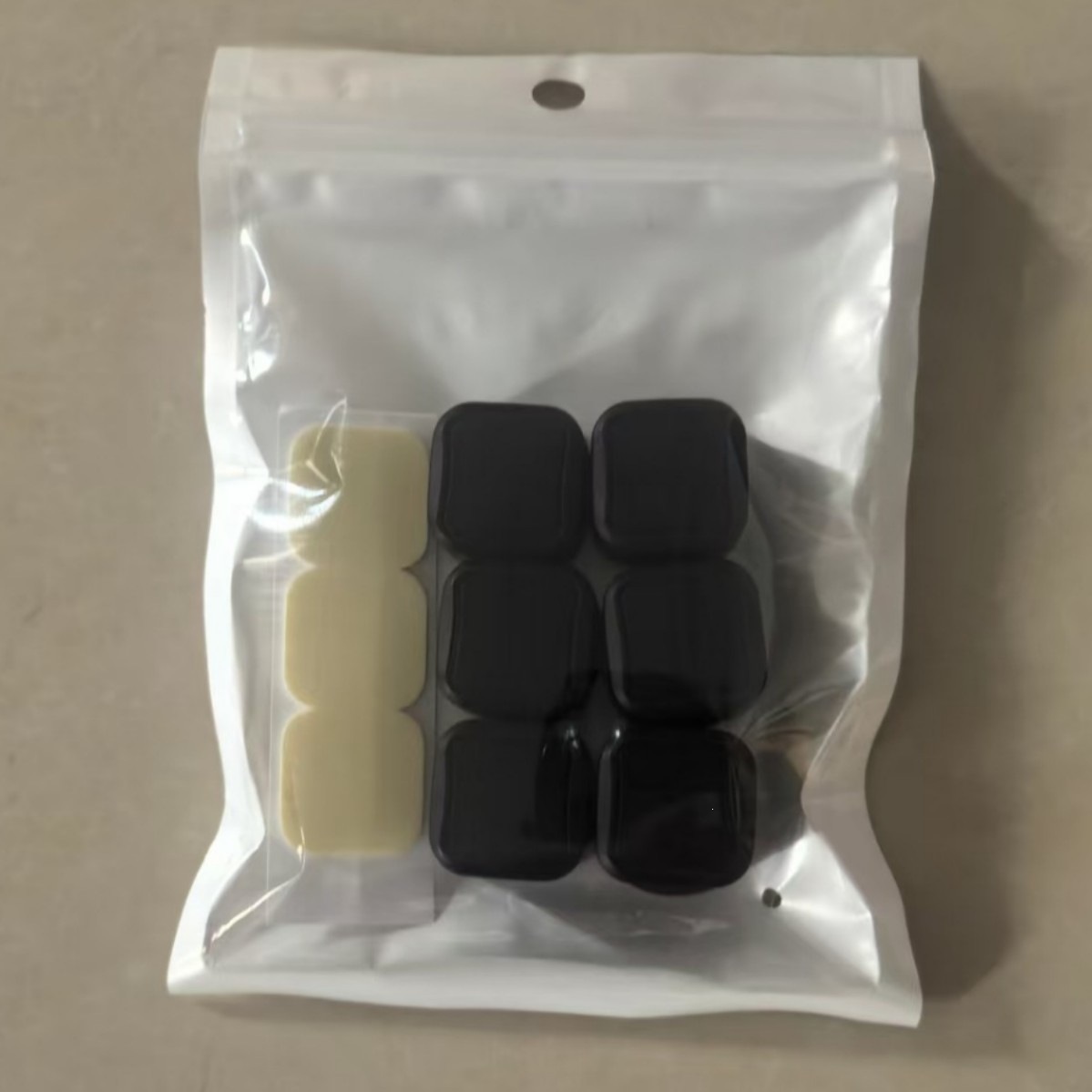 Black 6 pieces [pearl film bag]