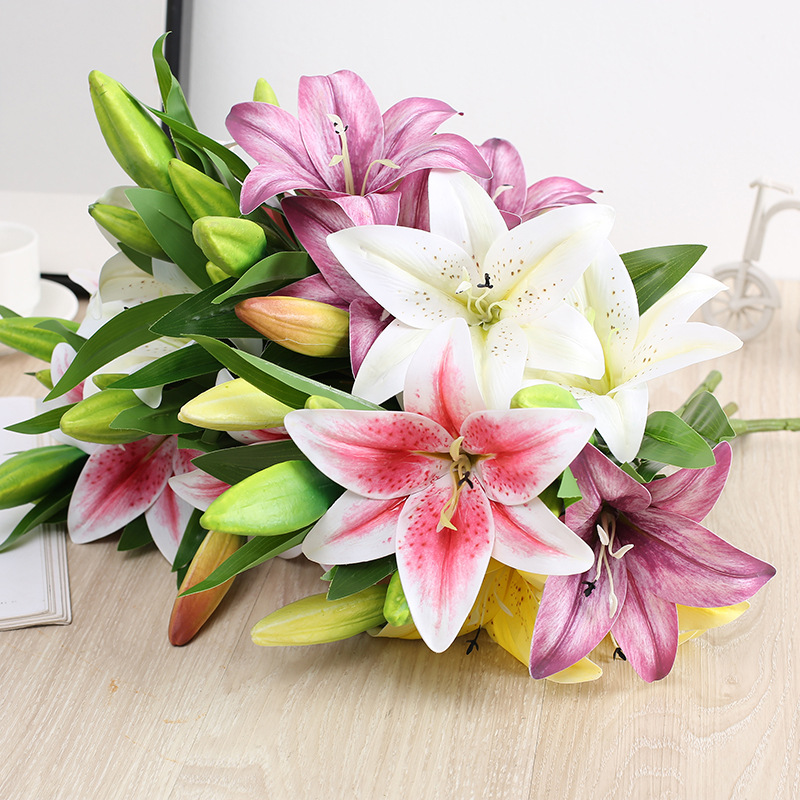 Simulation lily flowers, two flowers with one bud, wedding photography decoration, home living room decoration, film lily flowers, wholesale