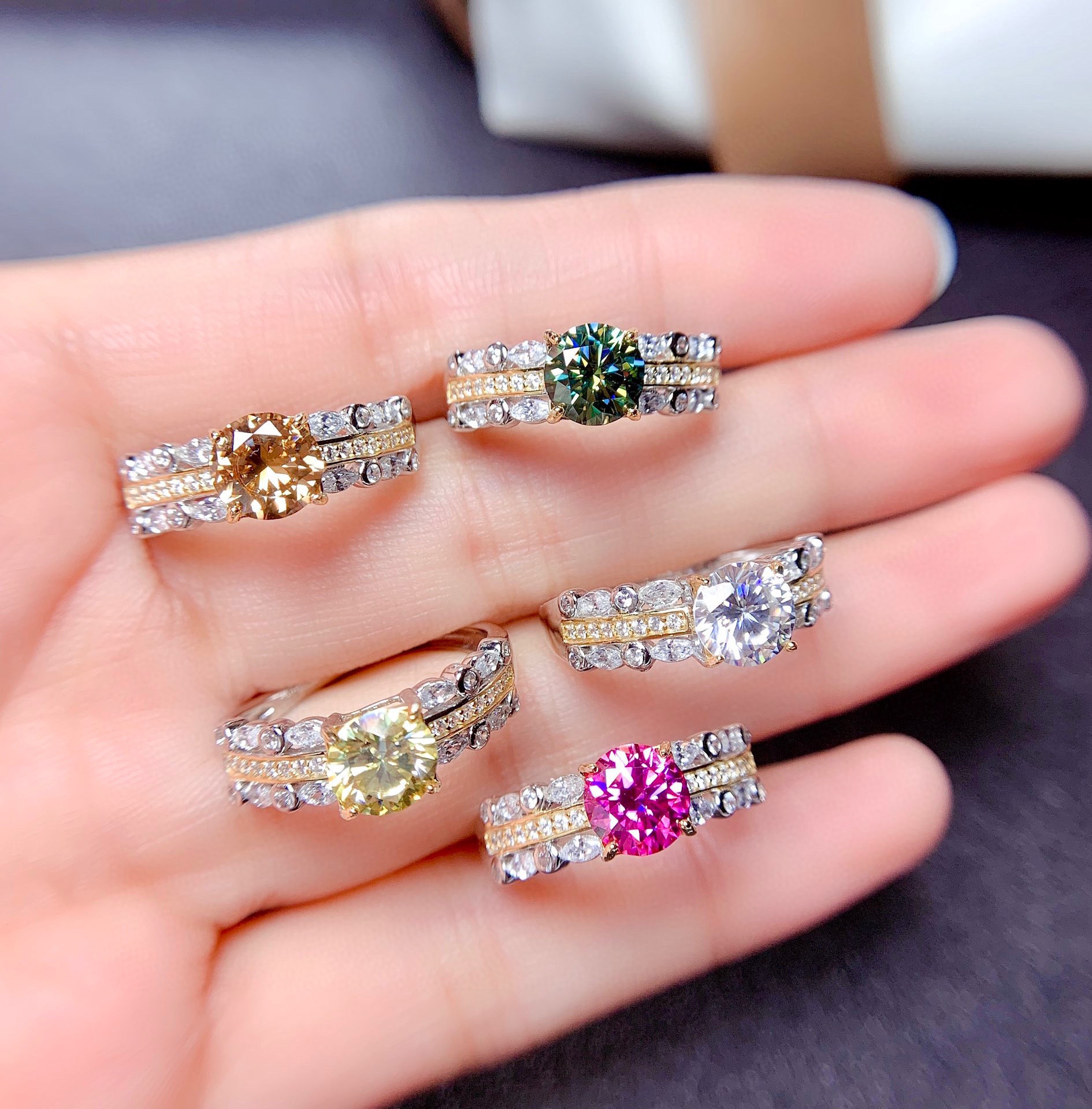 Moissan Diamond Ring Hearts And Arrows High Carbon Diamond Pink Color Treasure Ring display picture 2