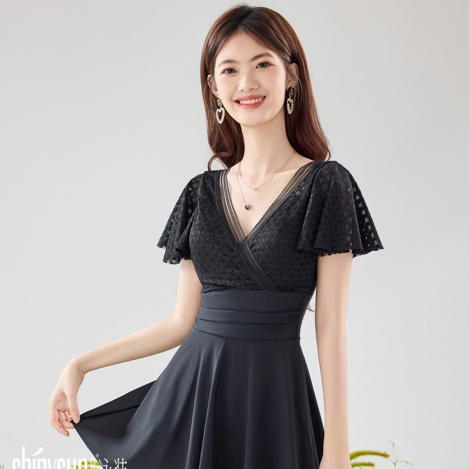 夏艳12430泳衣女连体平角保守带钢托聚拢显瘦爆款温泉游泳衣