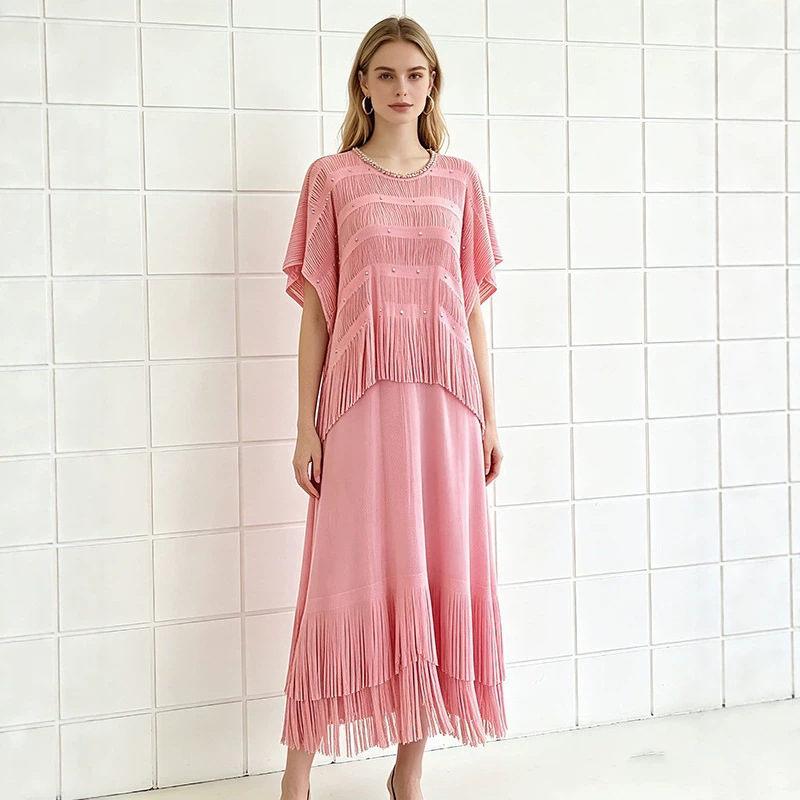 Miyake-Style Beaded Tassel Pleated Hollow-Out Design Loose Dress Fashion Plus-Size Women's Clothing with Batwing Sleeves Miyake-Style Beaded Tassel Pleated Hollow-Out Design Loose Dress Fashion Plus-Size Women's Clothing with Batwing Sleeves