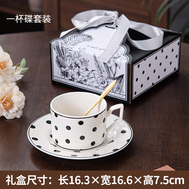 Bohemia de alta calidad taza de café y plato conjunto de tazas de cerámica en el extranjero de alto valor de regalo de mano regalo de actividad