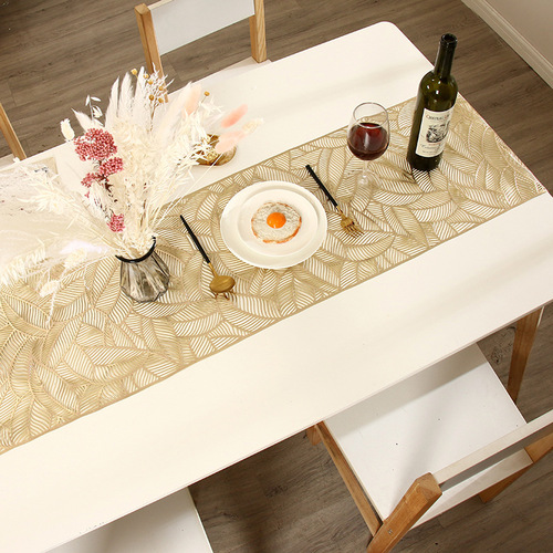 Cross-border new combination leaf long desk flag Ins style gold-colored hollow PVC dining table mat Nordic style Western tablecloth