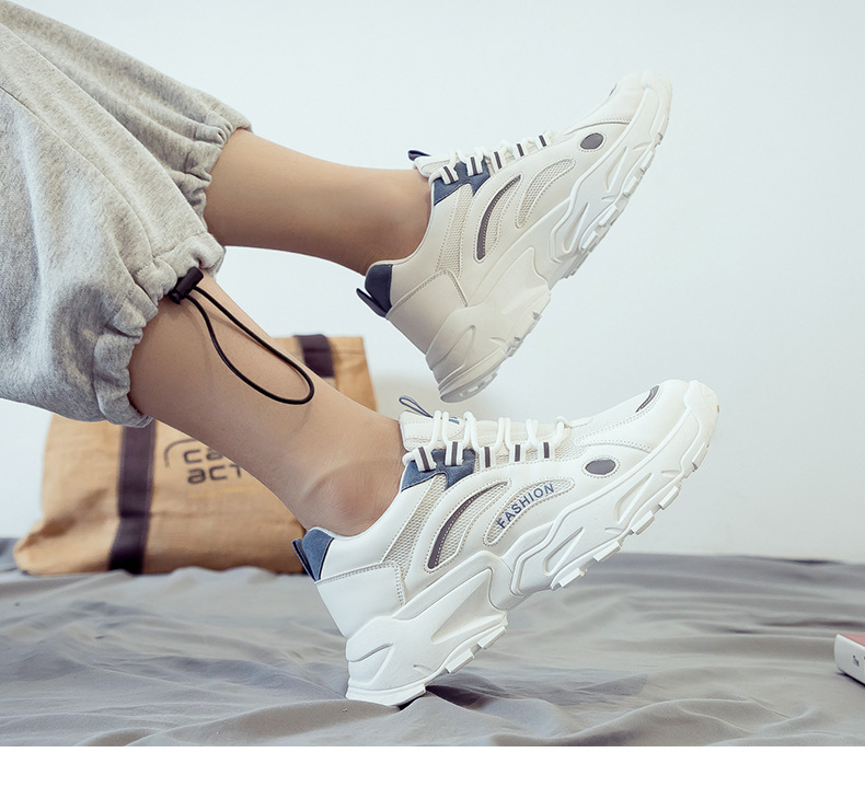 2024 Nouvelles chaussures de sport décontractées respirantes en maille pour hommes, chaussures de course rehaussantes, petites chaussures blanches à la mode pour papa_voghion.com