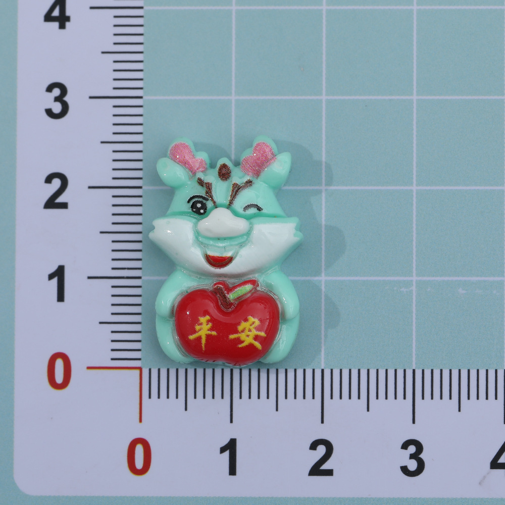 Cartoon Dragon serie carácter resina accesorios DIY dragón bendición horquilla teléfono móvil Shell hecho a mano parche macaron serie