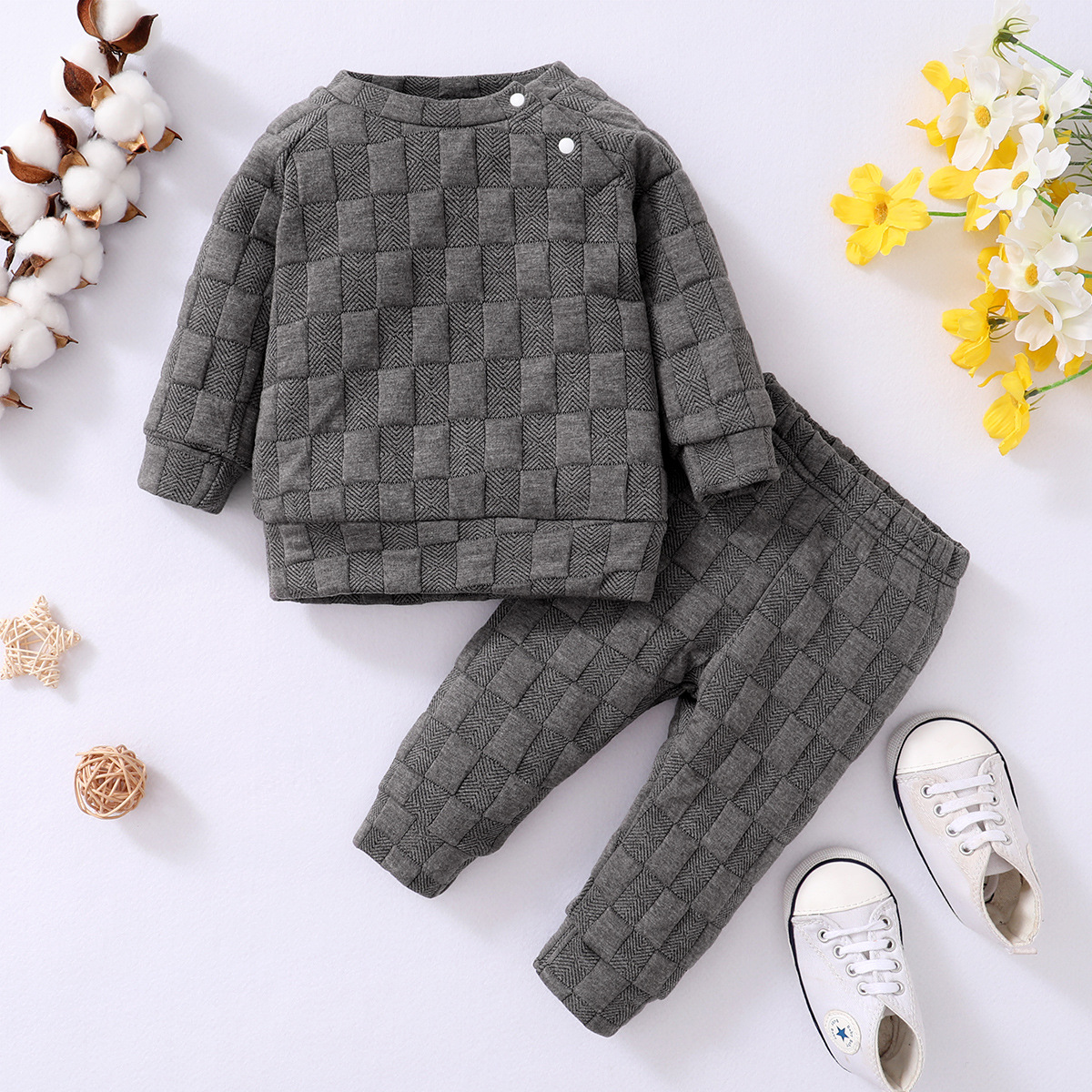 Simple Style Solid Color Cotton Girls Clothing Sets display picture 21