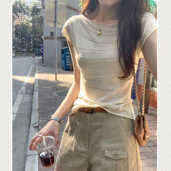 Super Good-looking Sleeveless Texture Knitted T-shirt Women's 2025 New Spring Slim-fit Slimming Korean Style Trendy Niche Top