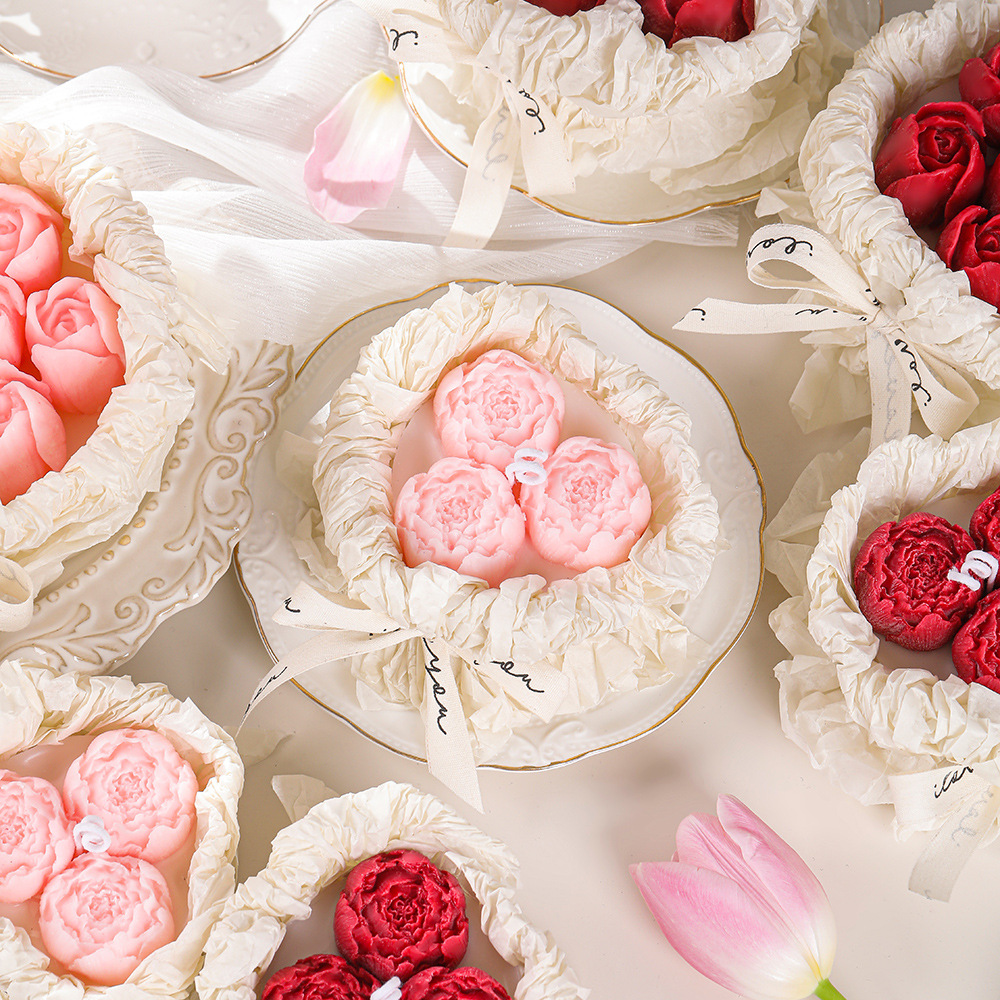 Wholesale Goddess 38th Day Romantic Bouquet Candle Gift Box Souvenir Handmade Aromatherapy Tulip Rose Flower Candle