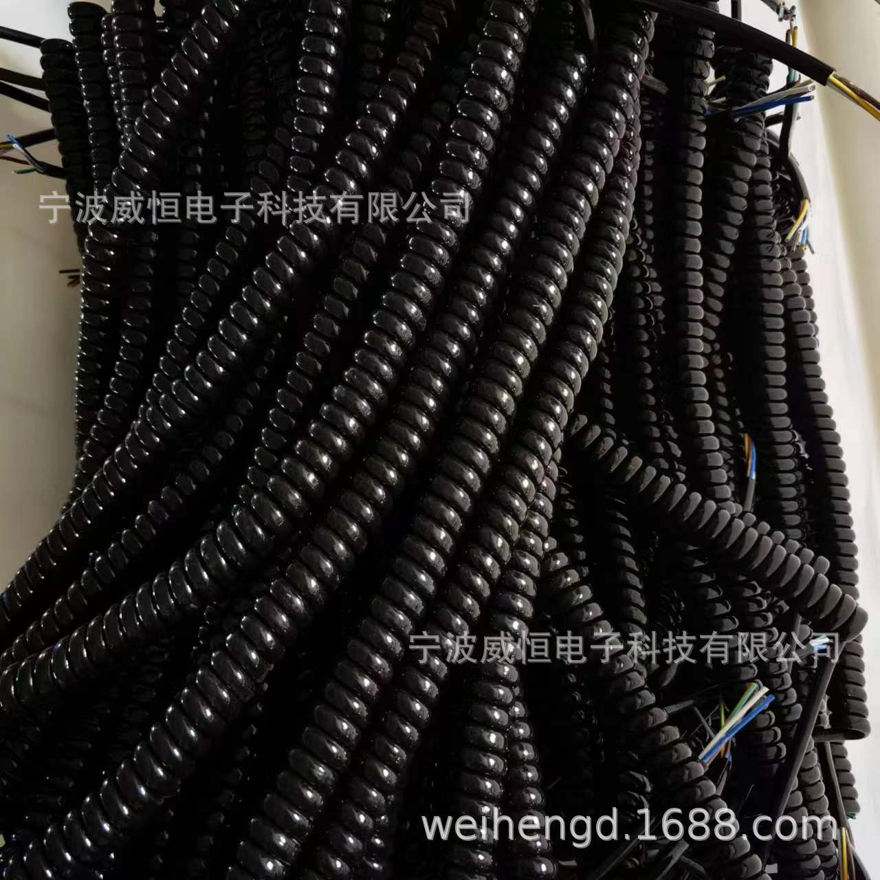 供应黑色TPU弹簧线2芯3芯4芯 多芯弹簧线 0.75平方1.0平方1.5平方