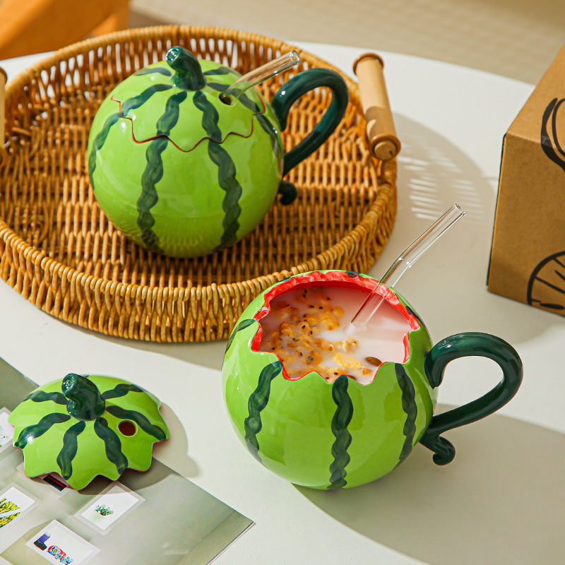 Creativo encantador popularidad en línea sandía taza de paja de cerámica taza de diseño original taza de personalidad taza de bebida fría taza de agua