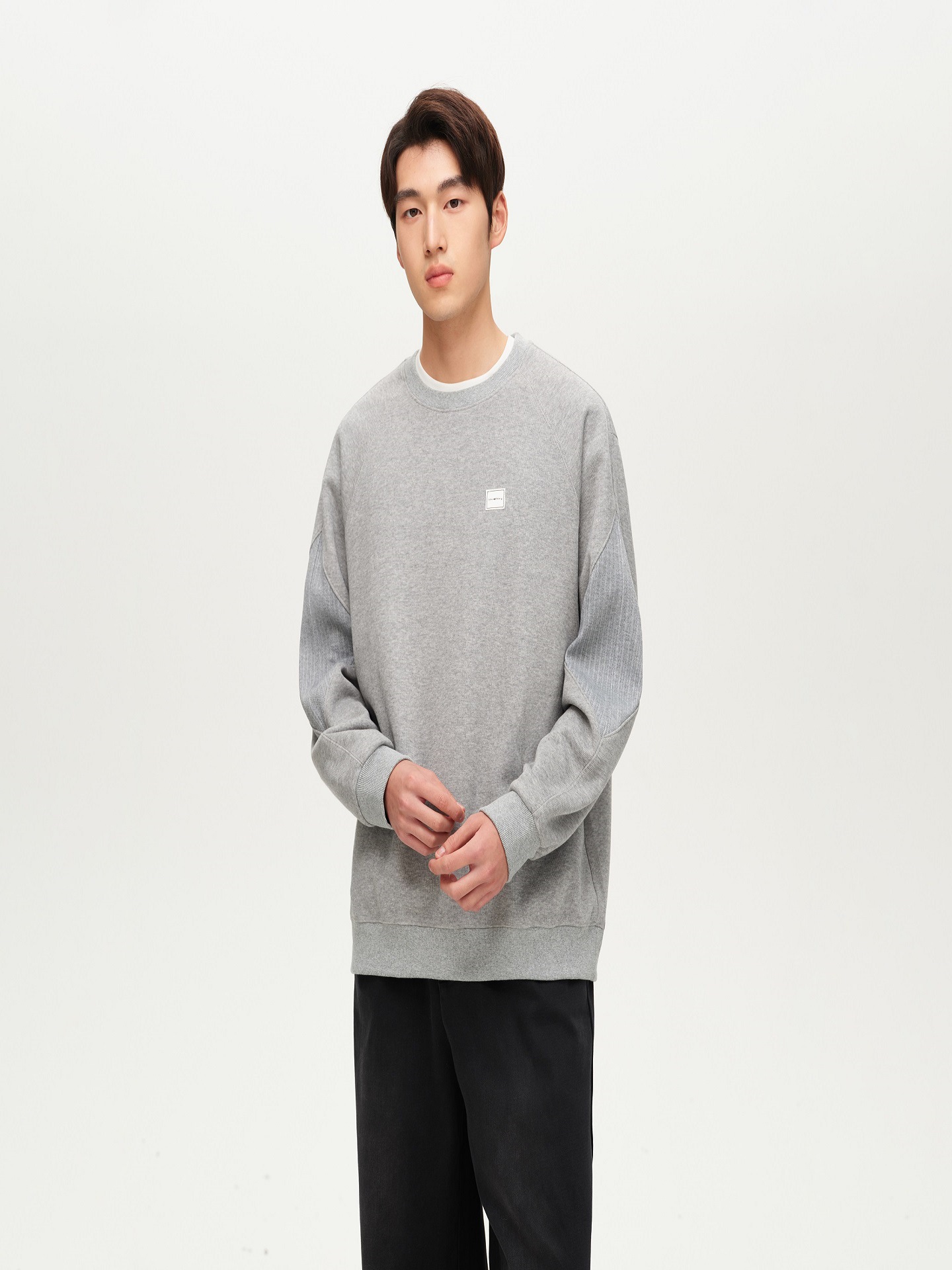 Woog2005 Round Neck Gray Patchwork Long-Sleeved Sweatshirt for Men 2026 Spring New Style Slightly Loose Casual Pullover Top