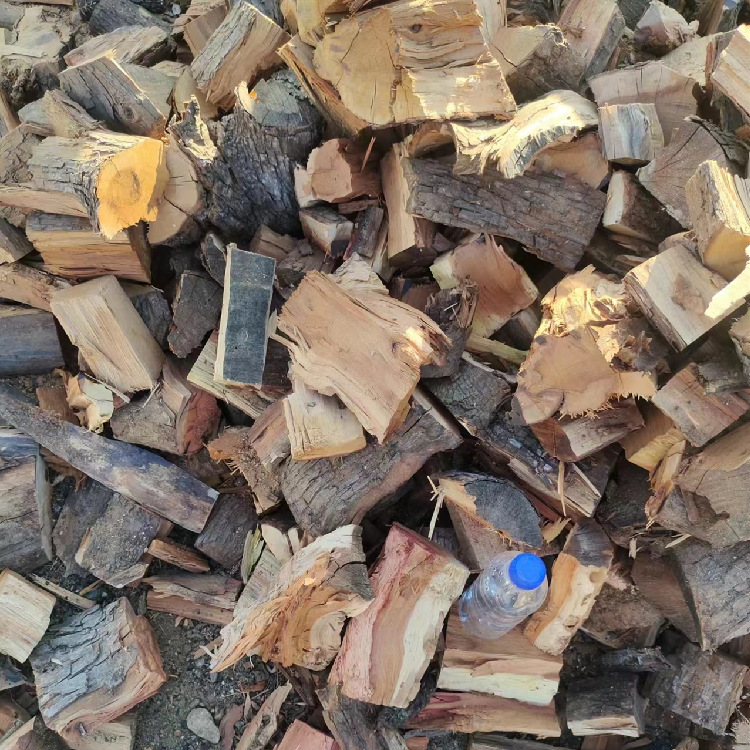 批发壁炉柴火劈柴果木硬质柴火杨木户外烧烤取暖柴火