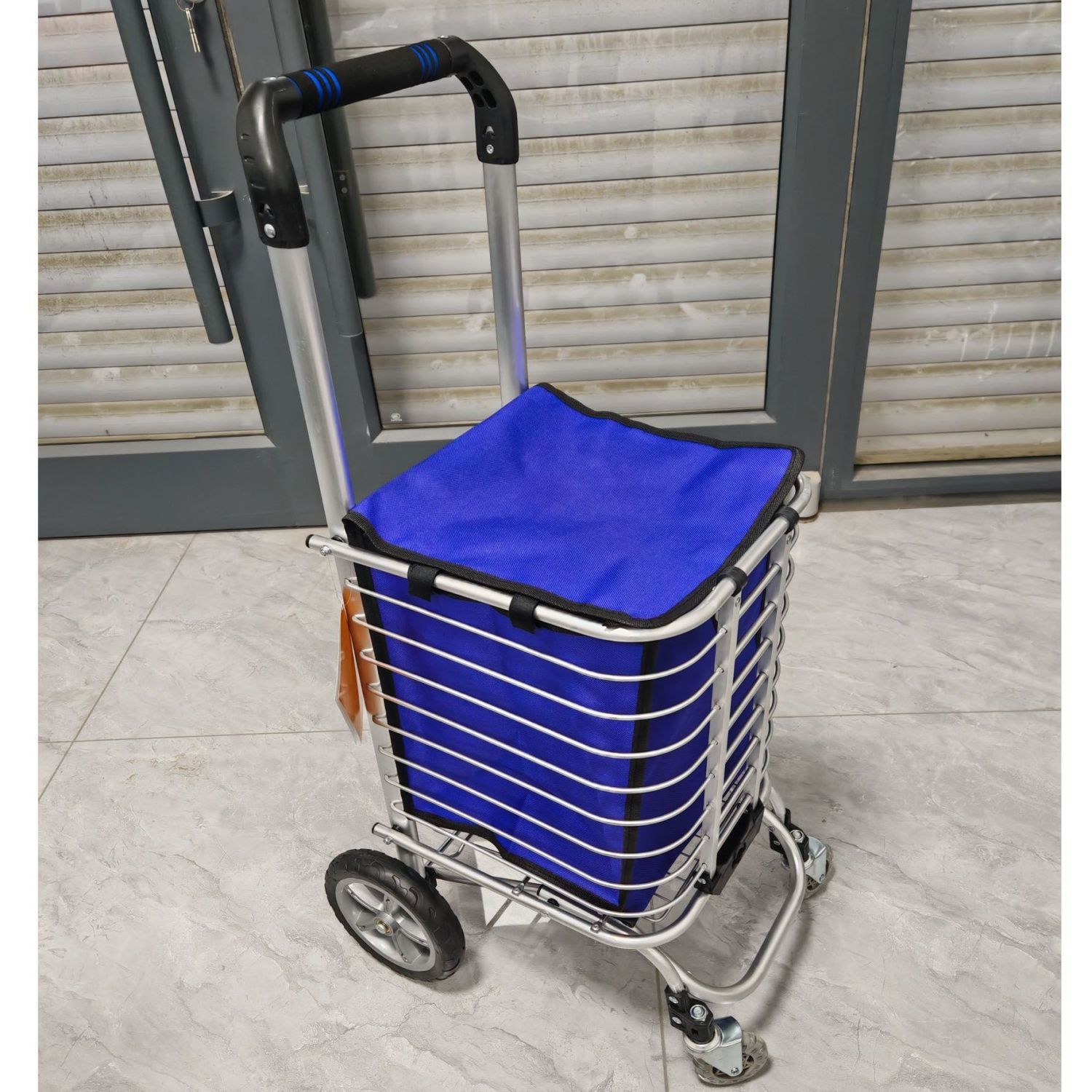 Subir escaleras para comprar verduras, pequeño conductor tirado por mano, carro plegable, portátil multifuncional, anciano, agua embalada para comprar verduras, artefacto mágico, joven