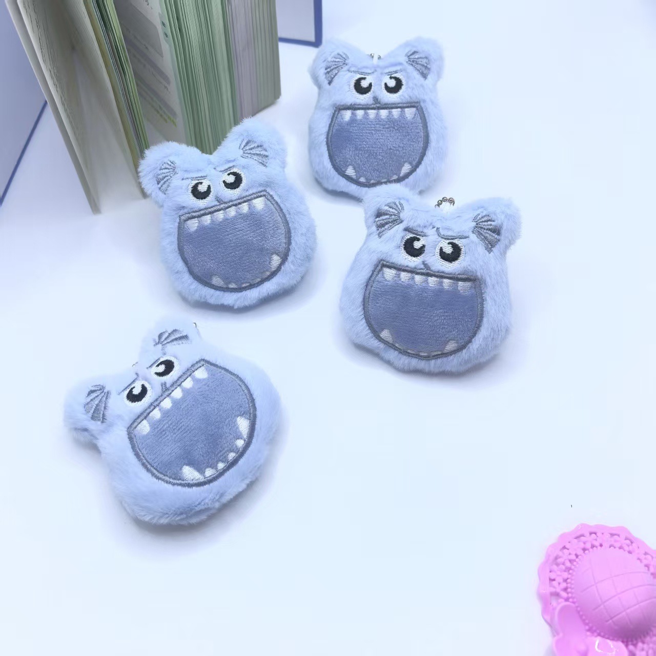 卡通大嘴怪兽公仔辅料毛绒公仔胸针鞋帽配饰动物头半成品批发萌物