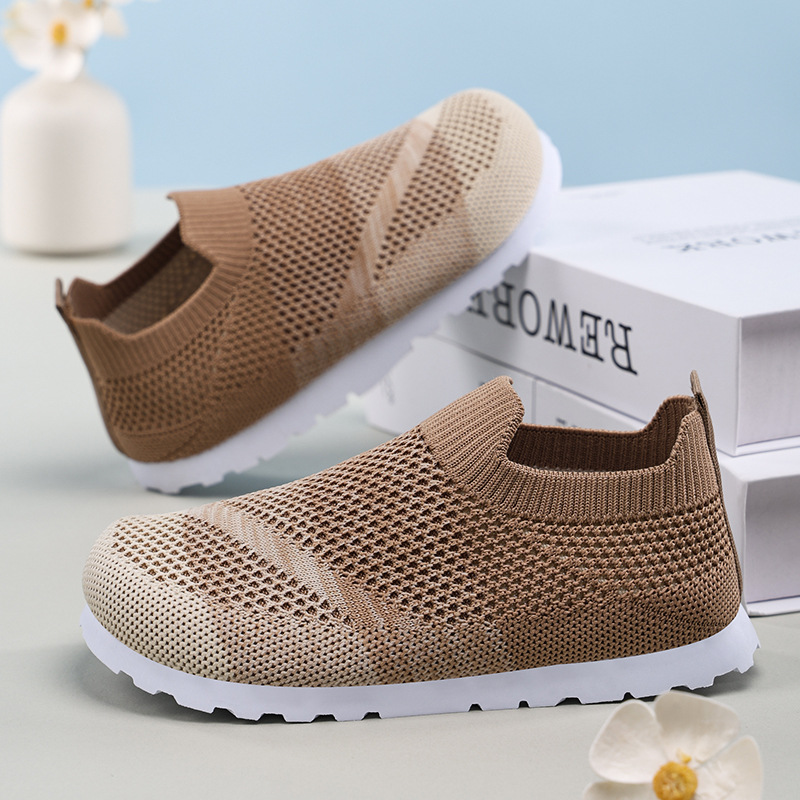 Zapatos deportivos infantiles de primavera 2026 zapatos de correr para niños y niñas zapatos de malla de tela única zapatos transpirables zapatos infantiles de 1 - 6 años