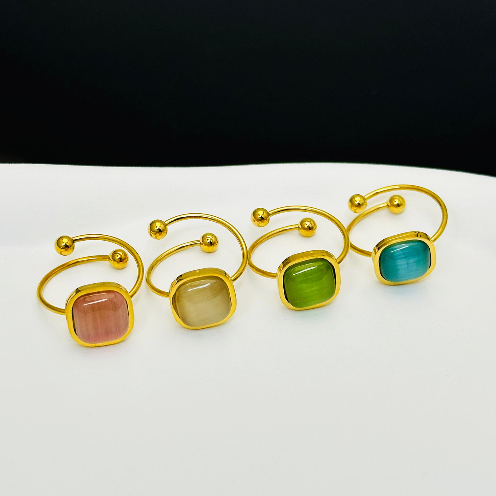 Azúcar de color ajustable abierto nuevo estilo francés no desvanecer anillo de acero de titanio de nicho joyería pequeña