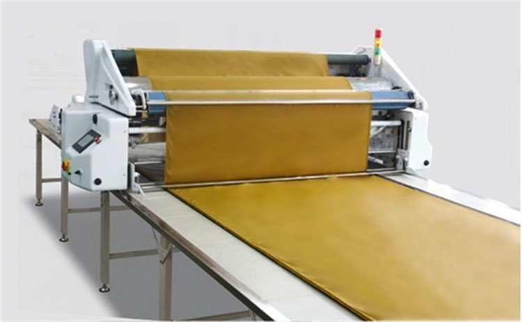 自动拉布机 制衣厂智能铺布机 服装加工机械设备莱鑫