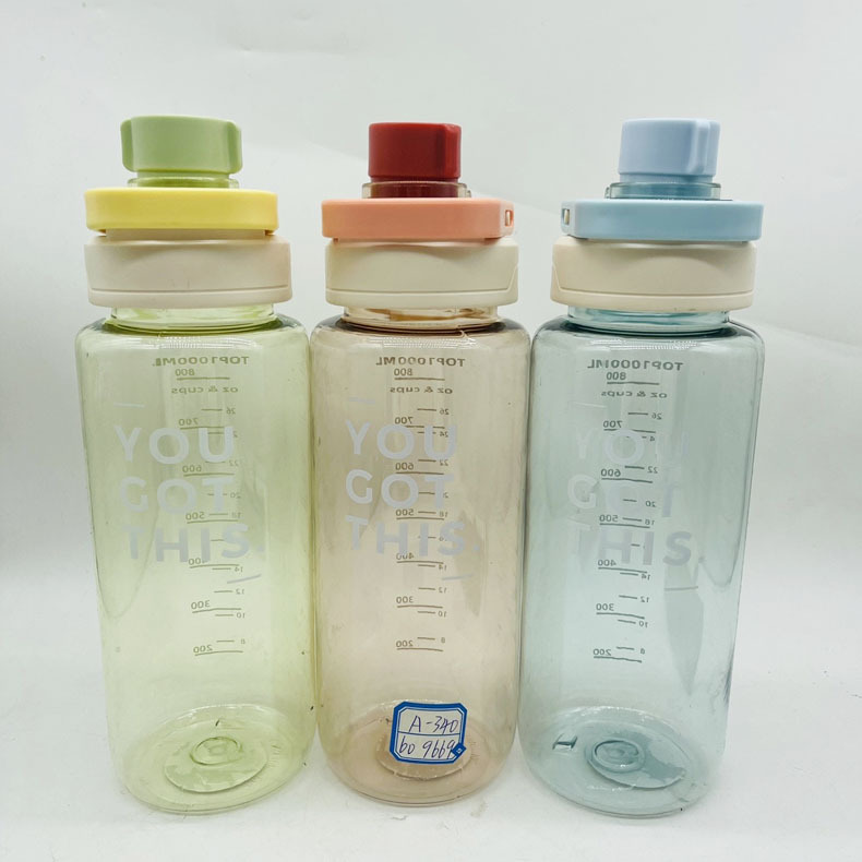 Taza de plástico Sansheng Deportes de plástico Botella de agua transfronteriza al aire libre 1000ml de gran capacidad Botella de agua portátil para estudiantes