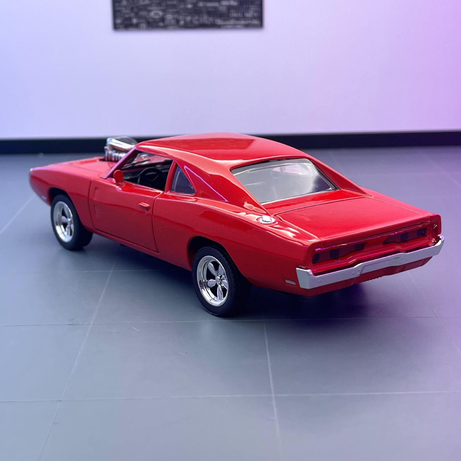 Jianyuan aleación modelo de coche 1:32 Dodge caballo coche deportivo con sonido y luz Tire hacia atrás juguete coche música modelo decoración colección