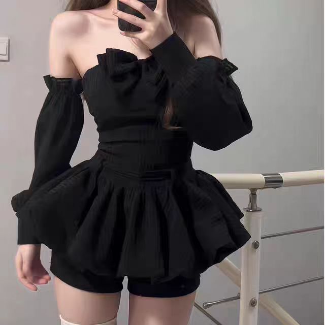 Balloon Bear Hot Girl Tube Top Dress with a Stylish Design, Purely Sexy, Waist-Cinching, Slimming, Off-Shoulder, Puffy Flower Bud Short Dress Balloon Bear Hot Girl Tube Top Dress with a Stylish Design, Purely Sexy, Waist-Cinching, Slimming, Off-Shoulder, Puffy Flower Bud Short Dress