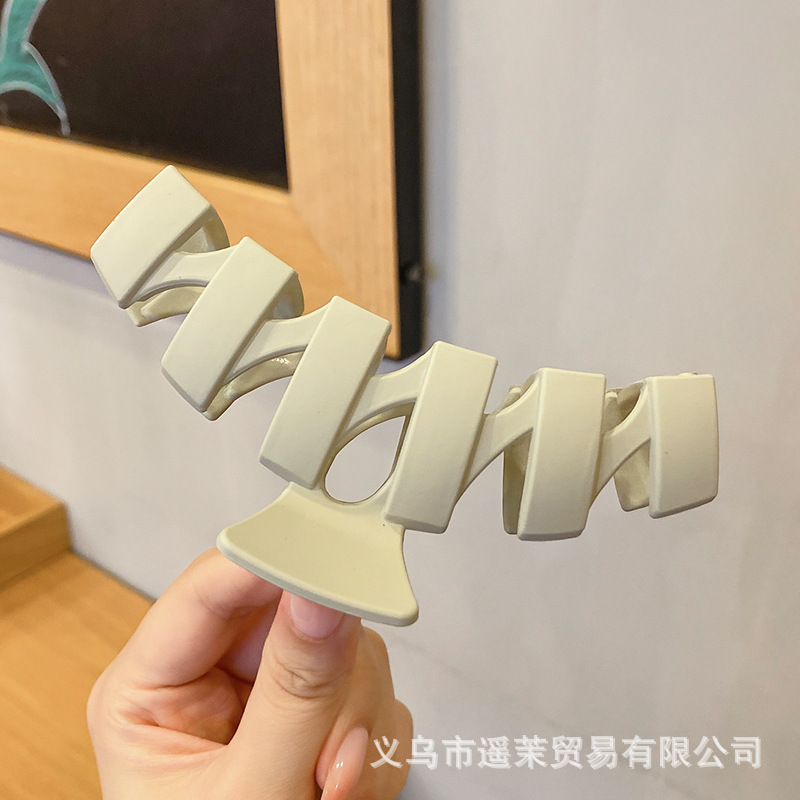 咖色磨砂抓夹女2025年新款发夹后脑勺大号发量多鲨鱼夹子发卡头饰|undefined