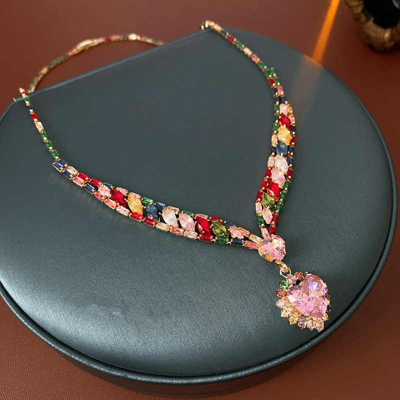 Collar colgante de amor de circón de color Collar dulce y único de alta gama coreano Conjunto de joyería de princesa de moda image 8