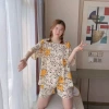Белый и жёлтый, мишка