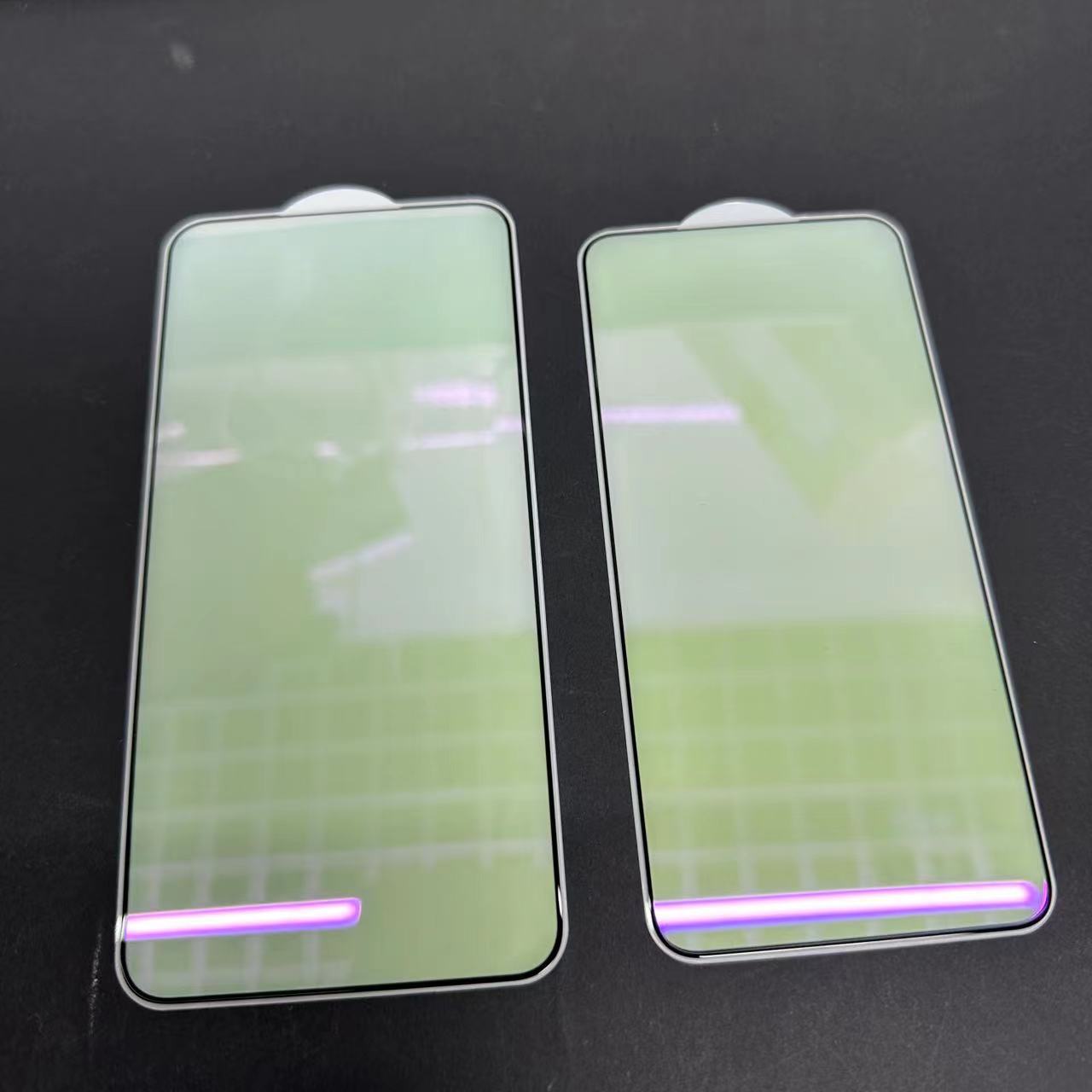 Aplicable a Samsung S24 luz púrpura protección de los ojos película templada S24ultra soporte de desbloqueo de huellas dactilares s24plus película de luz púrpura