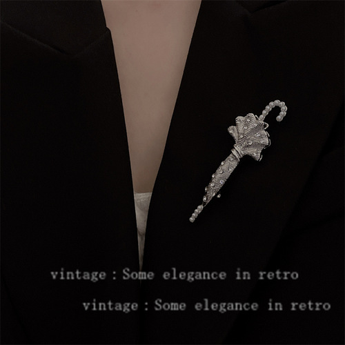 Creatively designed umbrella brooch, Korean style retro personality, versatile fashion suit pin, collar pin, men's and women's corsage