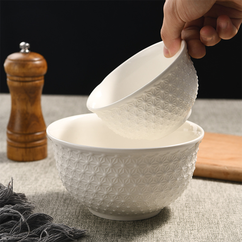 纯白陶瓷碗家用米饭浮雕雪花碗饭店酒店釉下彩饭碗加厚隔热陶瓷碗