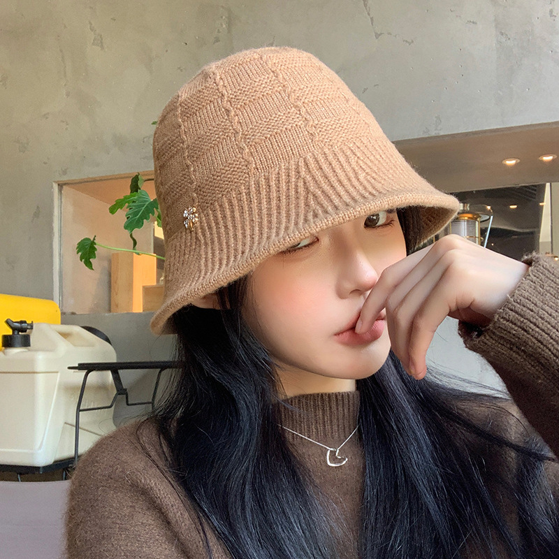 Neue Koreanische Ausgabe Herbst und Winter Gestrickte Warme Wolle Hut Outdoor Freizeit Tourismus Zeigen Gesicht Kleine Eimer Hut Flut_voghion.com