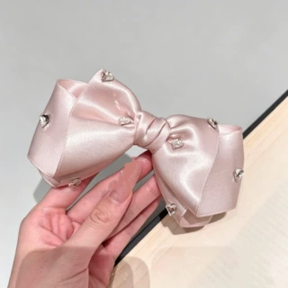 爱心水钻可爱缎面蝴蝶结弹簧夹精致高级感后脑勺时尚顶夹发卡发饰