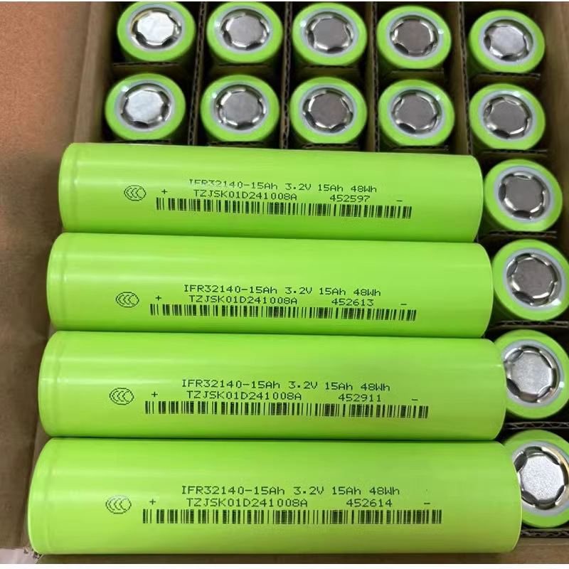 Jiashikai 32140 Lithium Iron Phosphate 15Ah 5C Power Battery 3.2V Electric Vehicle Solar Energy Storage Power Supply