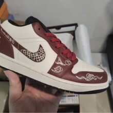 ����Ь ��ԭ�汾2026ȫ�¿�aj1�Ͱ�ȫͷ��Ƥ �¿����а�Ь