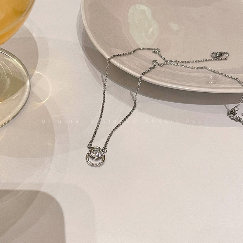 几何圆环锆石项链女ins简约气质高级感网红配饰小众百搭锁骨链