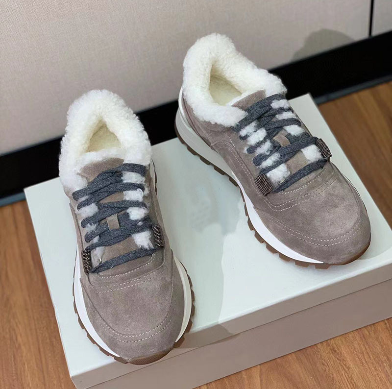 회색