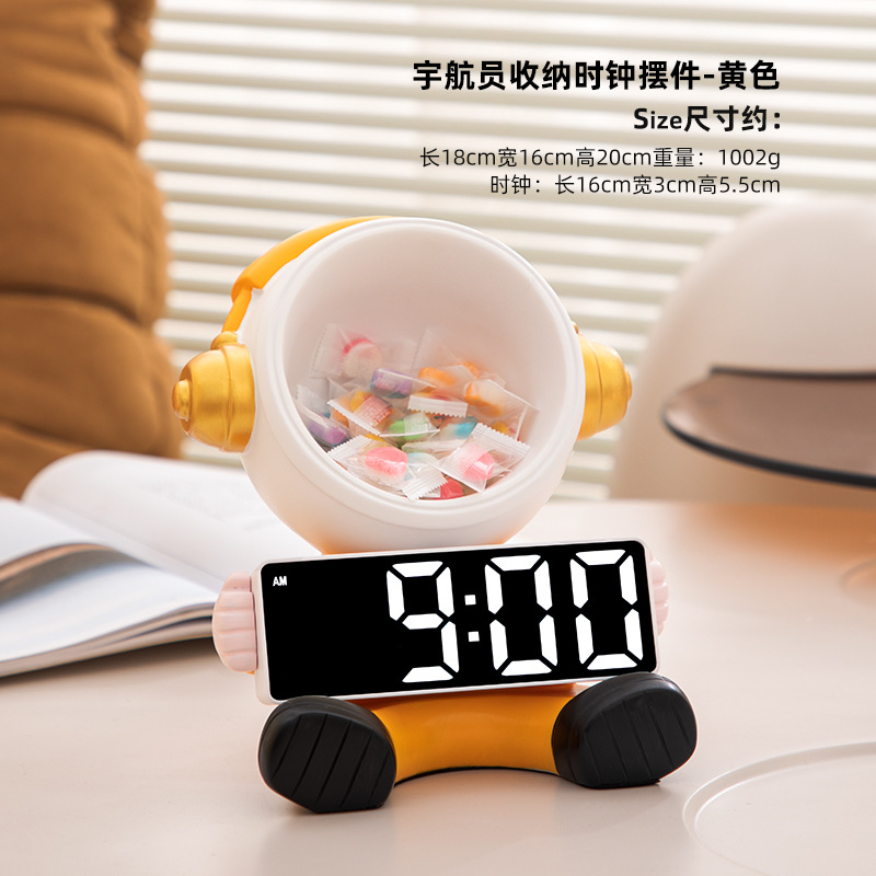 Reloj de astronauta adornos de sala de estar dormitorio lujo ligero reloj de escritorio tipo reloj electrónico decoración despertador