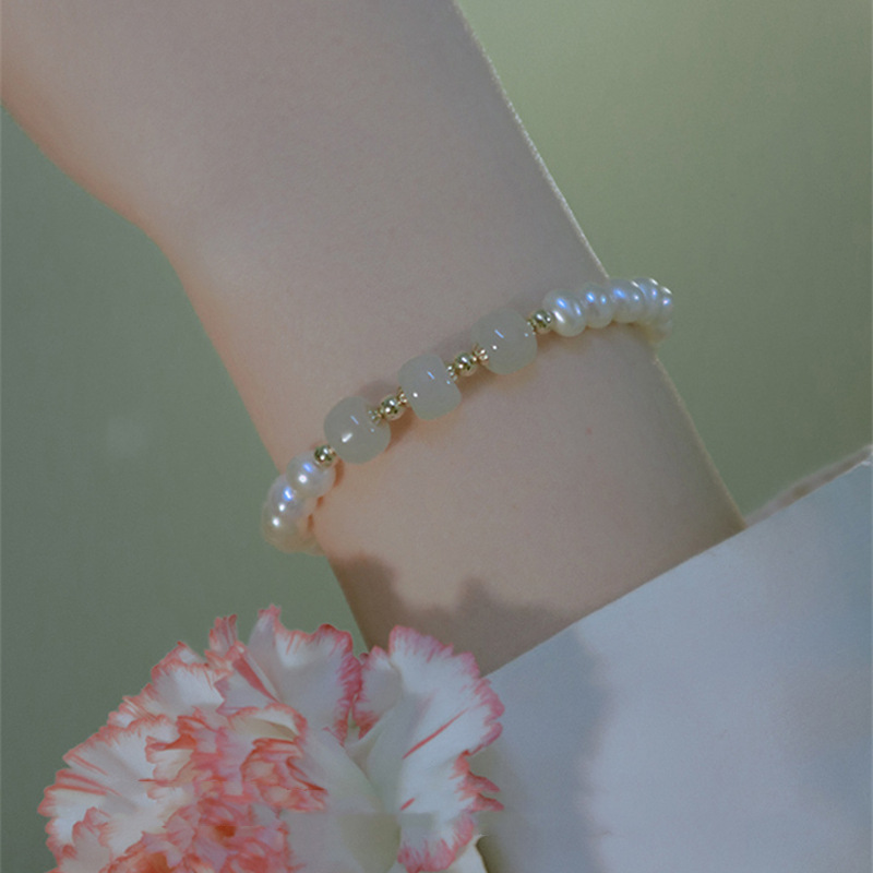 韩国东大门珍珠手链小众设计闺蜜2022新款女轻奢精致气质手饰