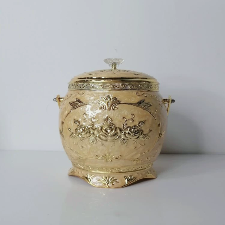 Амазонка взрывает память любимого питомца