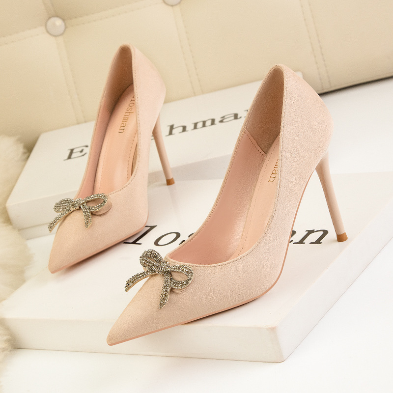 Chaussures à talons hauts tendance pour femmes, talons fins, talons hauts, bouche peu profonde, tête pointue, nœud en diamant, chaussures simples_voghion.com