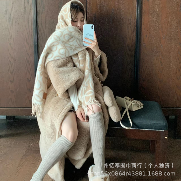 2025新款罗威老花线条满字母马海毛围巾女双面高级感加厚百搭披肩|undefined