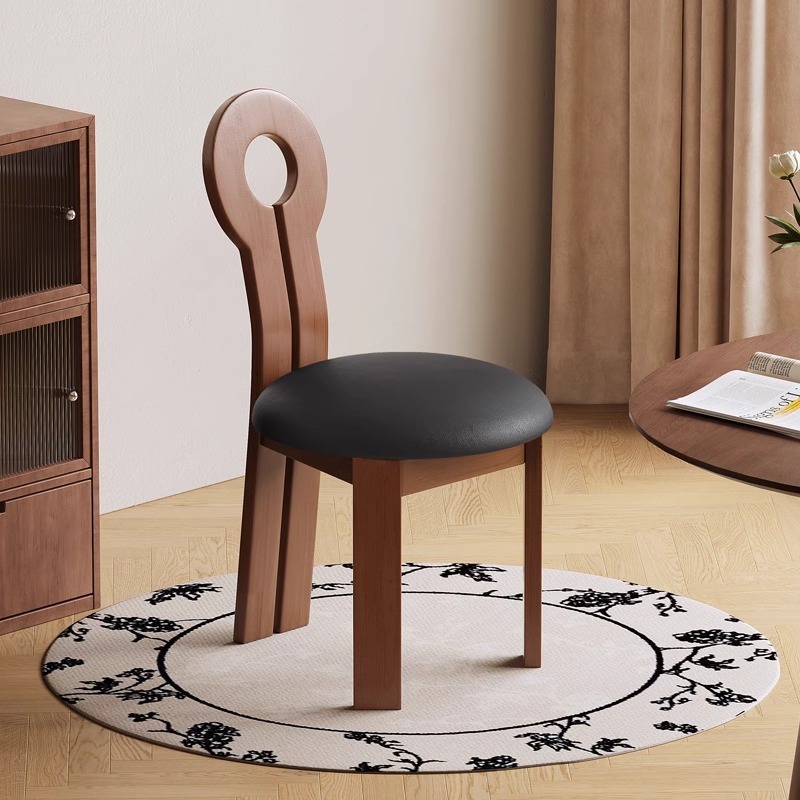 월넛 컬러 [블랙 극세사 가죽] 키 체어