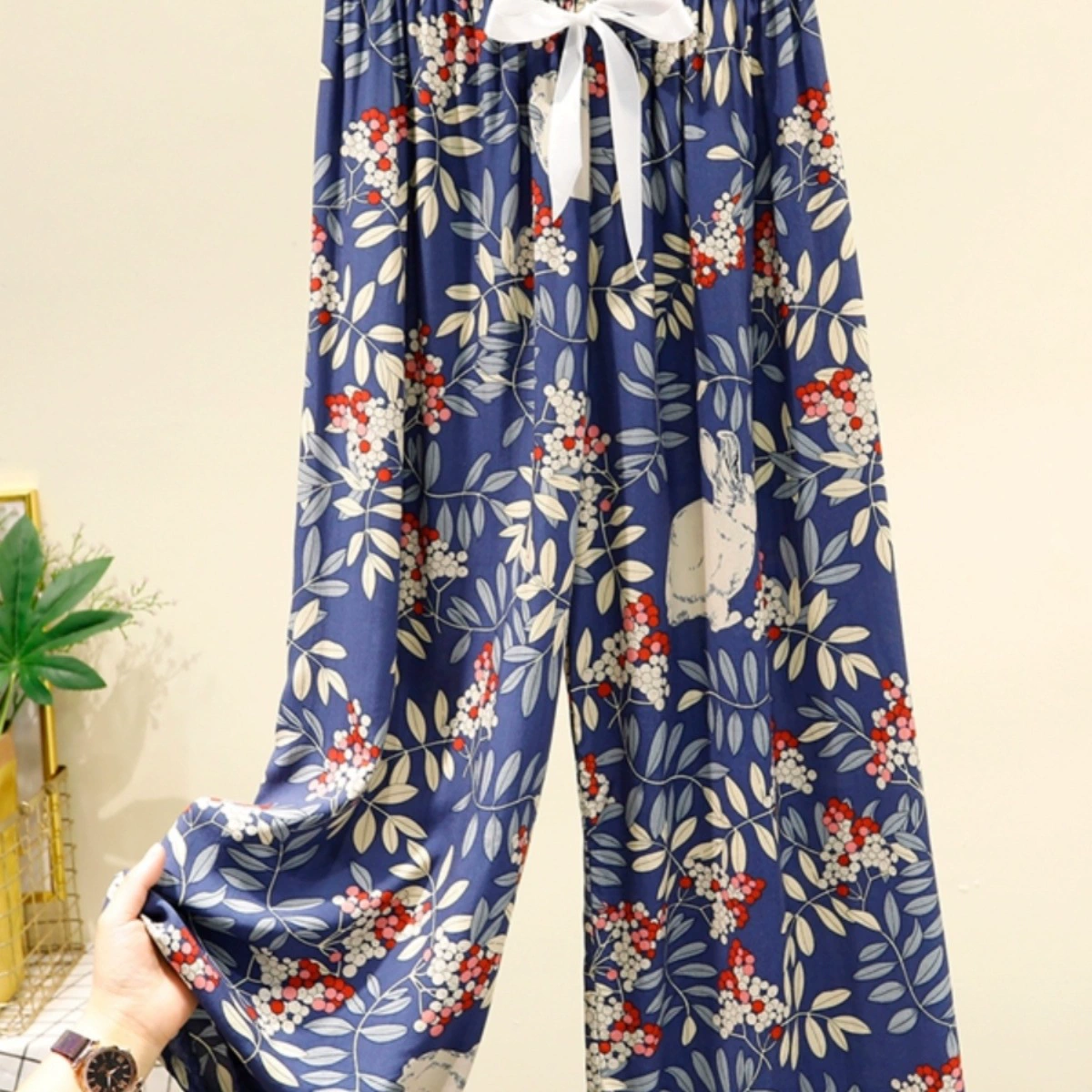 Женские летние широкие пижамные штаны из тонкого хлопкового шелка, модные и подходящие для уличной одежды, домашние брюки большого размера из вискозы.