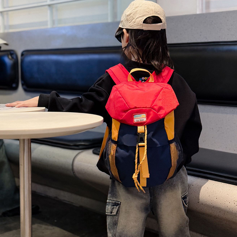 Mochila coreana para niños y niñas, color extranjero, mochila escolar de gran capacidad 2025, nueva bolsa de viaje para niños
