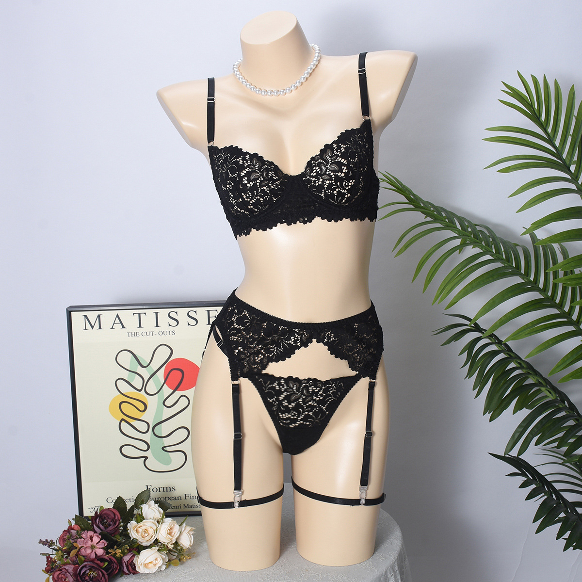 Lencería Rusia AliExpress transfronteriza exclusivo sexy anillo de acero Sujetador de encaje sexy Lencería Conjunto de 4 piezas